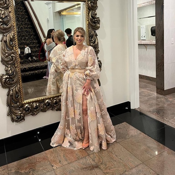 Teuta Matoshi Custom gown once worn at a wedding - Picture 2 of 3